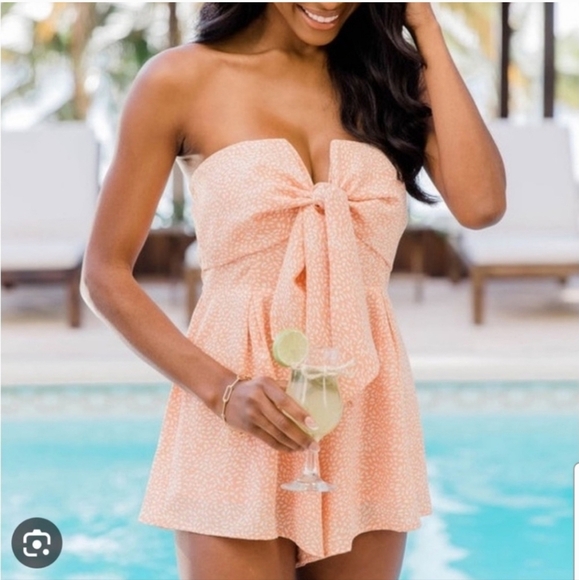 Pink Lily Following A Daydream Shorts Romper Large - Picture 1 of 6